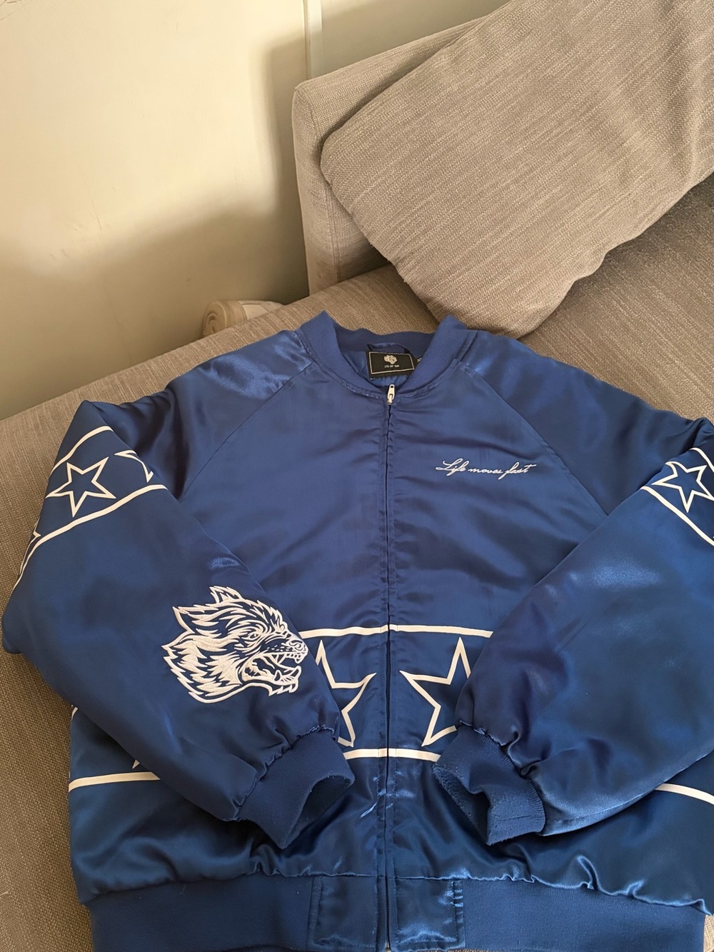 Darc Sport Wolves Limited Edition 175/500 Satin Bomber XL
